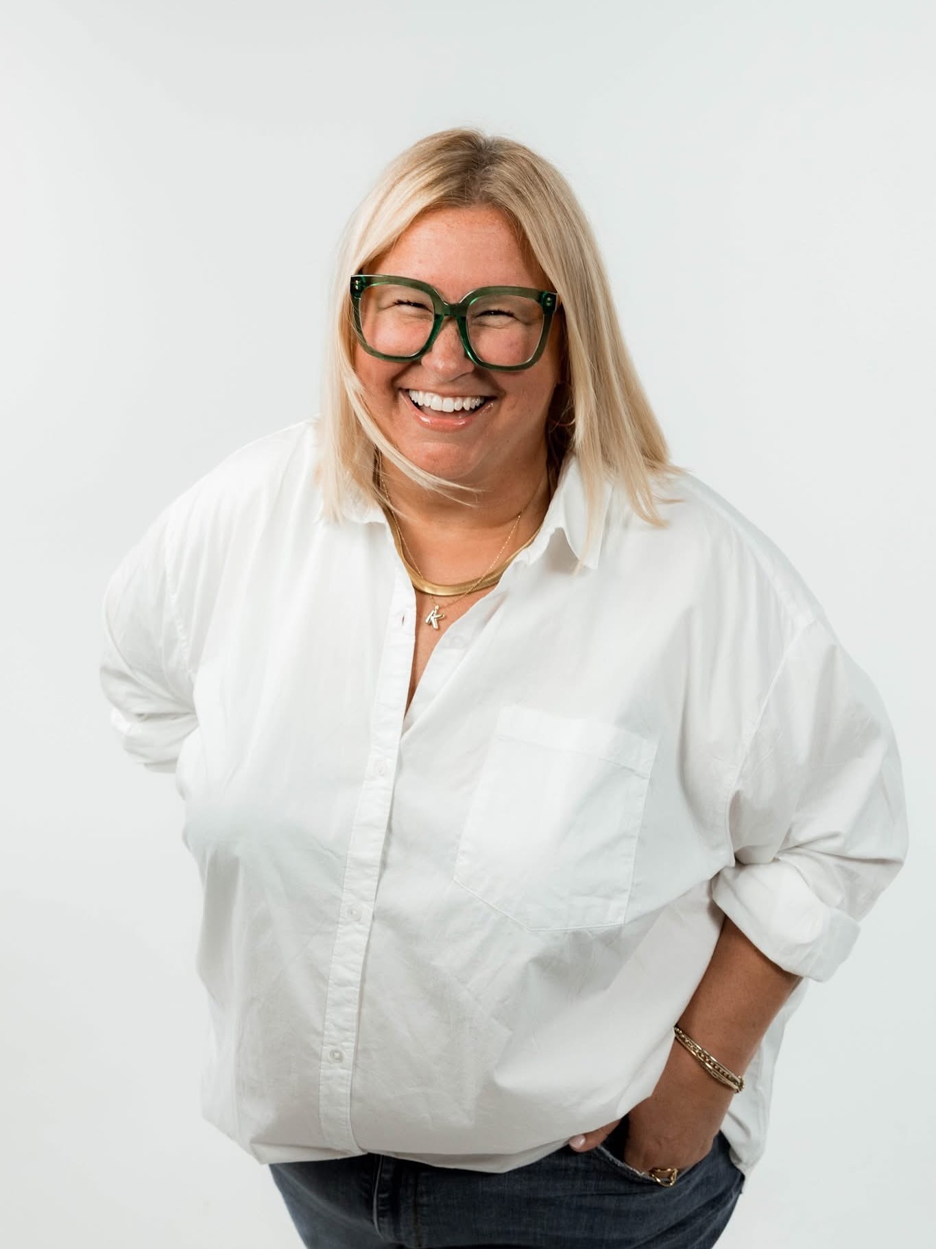 NEW SHOW PHOTOS! 
Working with @justinpaulshow is proof that God pairs people on purpose. There’s LOTS of laughter, depth, chaos, and grace—all wrapped into one radio show. I’m so grateful this incredible on air partner and friend! 🎙️💛
Thank you @bondjoshuabond and @rachel_mettrick for these incredible pics! You brought out the fun! 💙